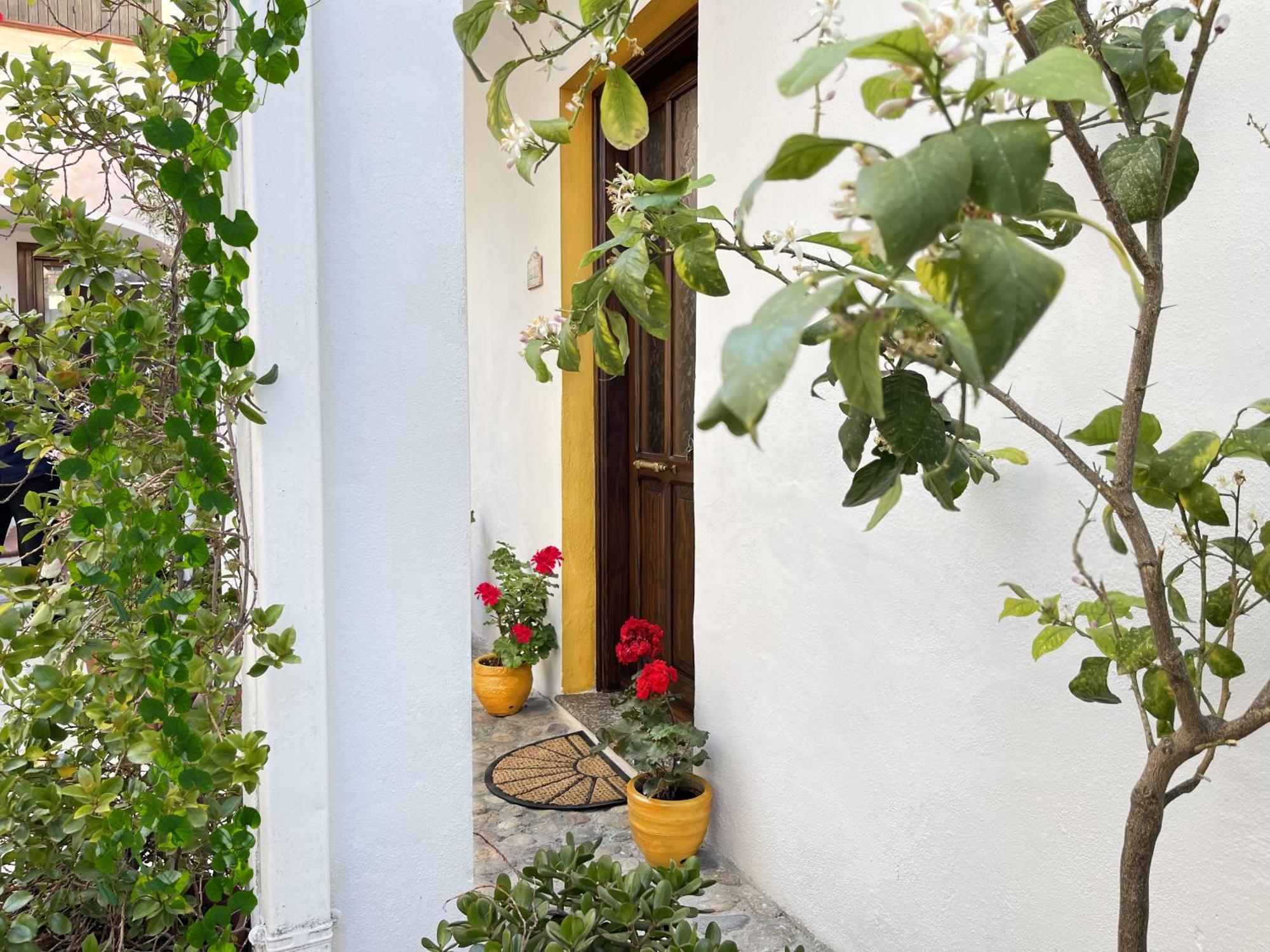 Casa Lia - Independent Apartment In The Gulf Of Orosei Galtellì Dış mekan fotoğraf