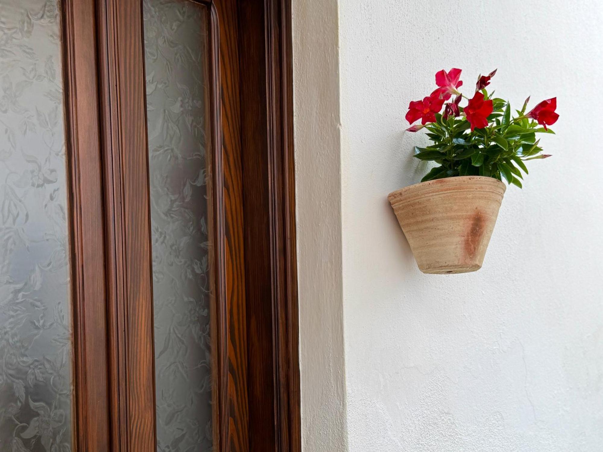Casa Lia - Independent Apartment In The Gulf Of Orosei Galtellì Dış mekan fotoğraf